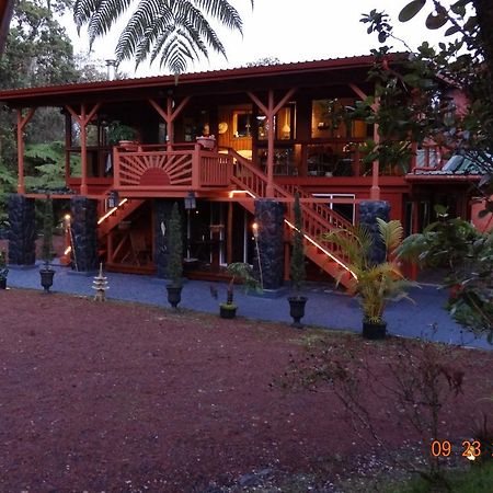 Alii Kane Cottages Deluxe One-Bedroom Suite Volcano Exterior foto